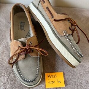 Bass Two-Tone Brown and Tan Women’s Boat Loafers